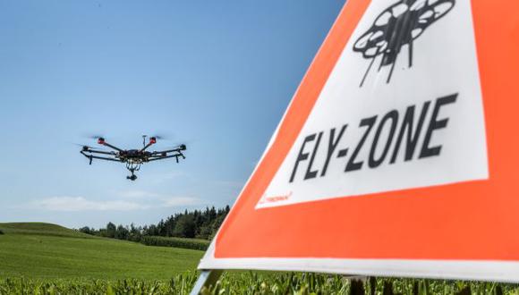 La secretaria de Transporte estudiará métodos para evitar colisiones y tecnologías para enfrentar las amenazas que plantean los drones. (Foto: AFP)