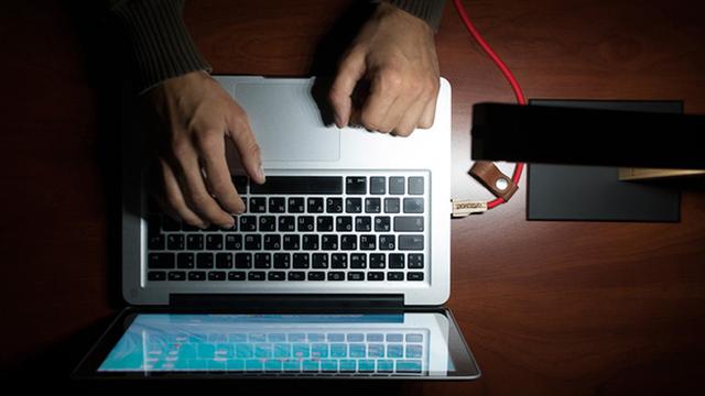 Esta lámpara funciona con un cable USB protegiendo el ambiente - 3