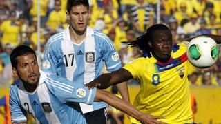 Ecuador protestará ante FIFA por "tres penales" no cobrados ante Argentina