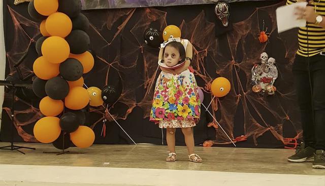 Terrorífico disfraz de Halloween de esta niña en Filipinas causa sensación en redes sociales. (Facebook | Krystel Hwang)