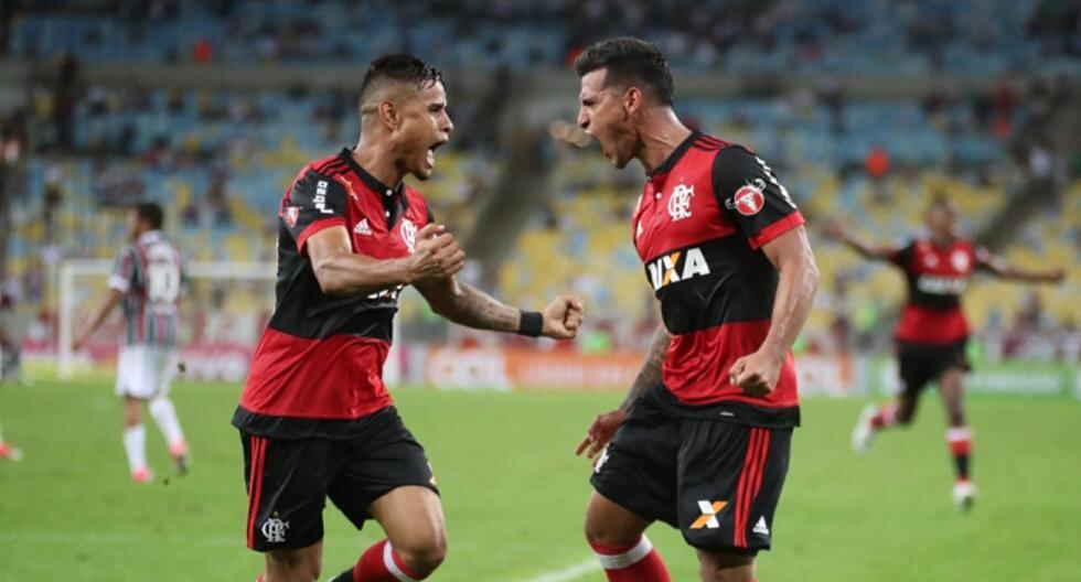 Miguel Trauco disputó los 90 minutos del Flamengo vs Fluminense por el Brasileirao. (Foto: Captura)