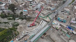 Colapsa estructura de puente Lurín en construcción y perjudica a vecinos