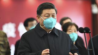 Presidente chino visita Wuhan y anuncia que la epidemia de coronavirus está “prácticamente contenida”