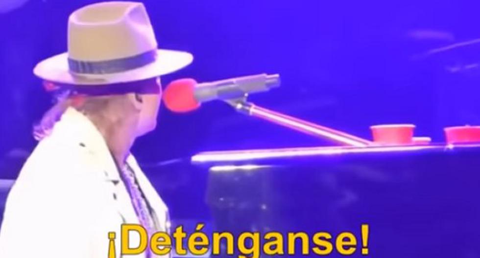 Axl Rose quedó atónito al escuchar ruidos extraños en pleno concierto. (Foto: Captura YouTube)