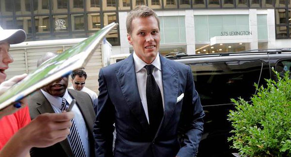 Tom Brady llegó a las oficinas de la NFL. (Foto: Universal deportes)
