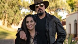 El extravagante regalo que Pepe Aguilar le dio a su esposa Aneliz por sus 25 años de matrimonio