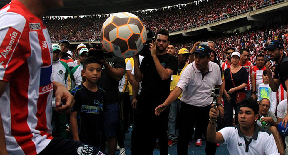 Teófilo Gutiérrez causó gran alboroto en su llegada al Junior de Barranquilla (Foto: EFE)