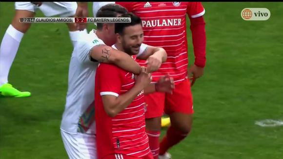 Gol de Claudio Pizarro para conseguir su doblete en Bayern Múnich. (Video: América TV)