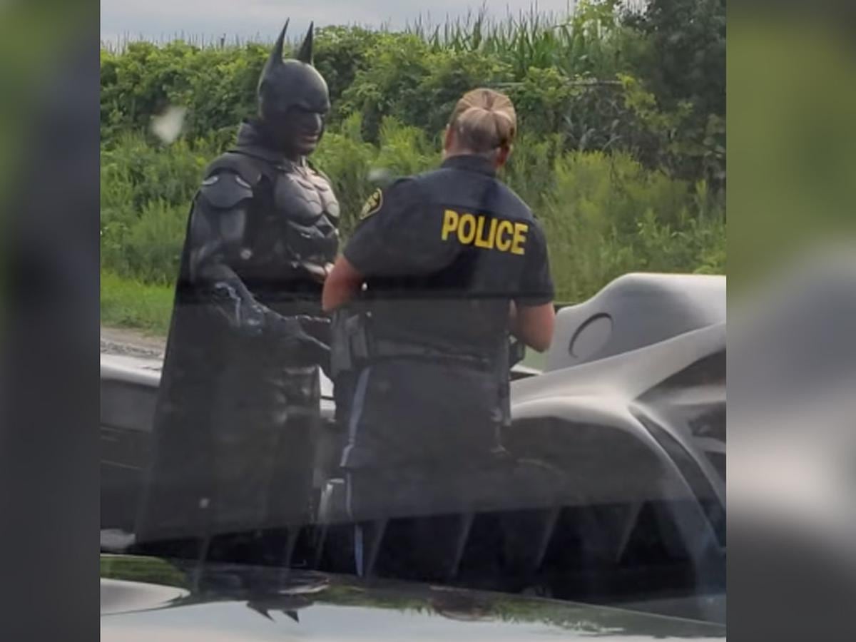 Facebook | 'Batman' y todo lo que se sabe sobre su inesperada intervención  policial | Viral | Video | Fotos | Face | FB | Canadá | REDES-SOCIALES | EL  COMERCIO PERÚ