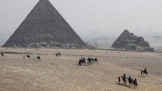 Egipto pedirá donaciones a turistas para construir su "cuarta pirámide" 