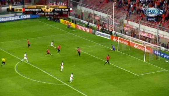 River Plate vs. Independiente: Campaña y su espectacular atajada que evitó gol de 'Pity' Martínez. (Foto: captura)
