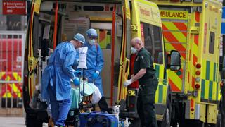 Reino Unido registra récord de 1.325 muertes por coronavirus en un día, la peor cifra de toda la pandemia