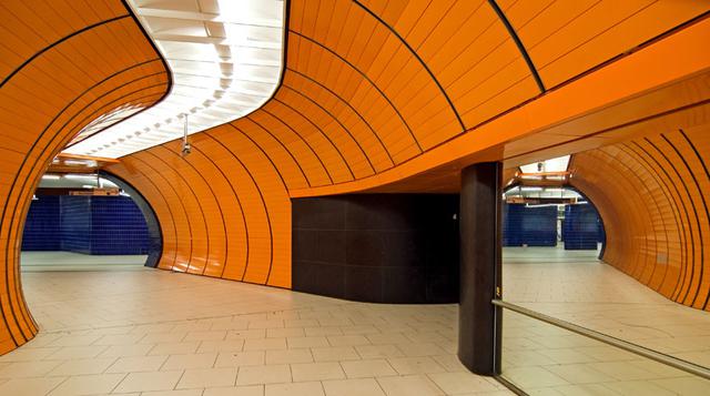 Recorre estas coloridas estaciones de trenes en Munich - 4