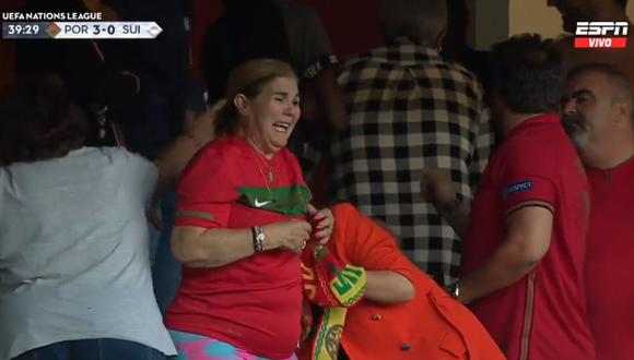 Cristiano Ronaldo anotó doblete en el Portugal vs Suiza y su madre, Dolores Aveiro, estalló en llanto en la tribuna | Foto: captura ESPN