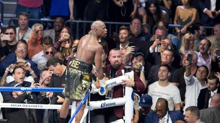 Floyd Mayweather vs. Conor McGregor: el festejo del boxeador tras mantener invicto
