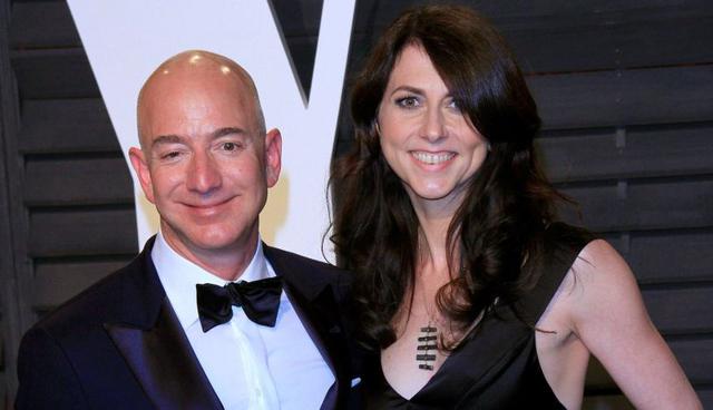 Jeff Bezos, el hombre más rico del mundo, anunció su divorcio tras 25 años de matrimonio. (EFE).