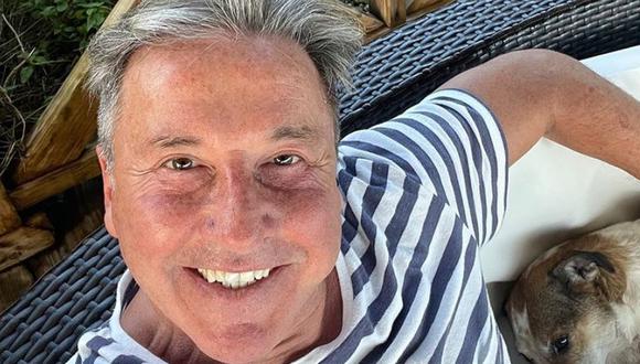 Ricardo Montaner y su nieto enternecen las redes al alentar a Argentina en su debut en Qatar. (Foto: Instagram)