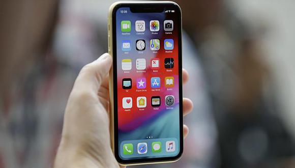 Los nuevos teléfonos de Apple tendrían buena acogida entre los consumidores peruanos debido a que cada vez más optan por smartphones de alta gama y media. (Foto: AFP)<br><br>