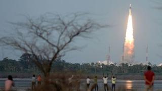 [BBC] Así es "El Monstruo", el cohete con el que India quiere llevar su primer humano al espacio