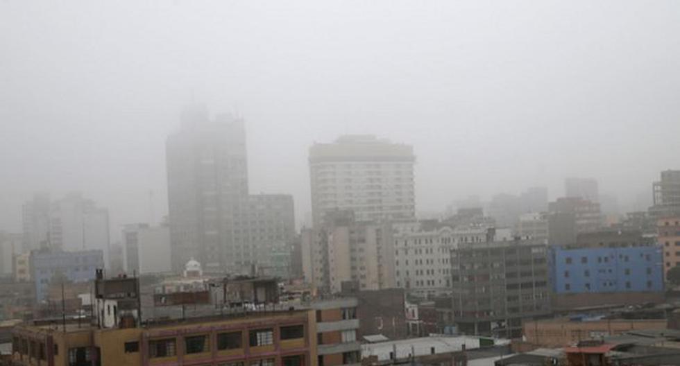 Las mañanas en Lima continuarán siendo nubladas hasta el miércoles, con probabilidad de lloviznas en algunos puntos de la ciudad, como ocurrió este lunes. (Foto: Andina)