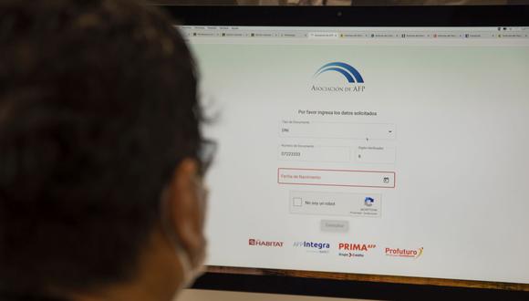 El registro de la solicitud se realizará de acuerdo a un cronograma publicado por la Asociación de AFP. (Foto: José Rojas / GEC)