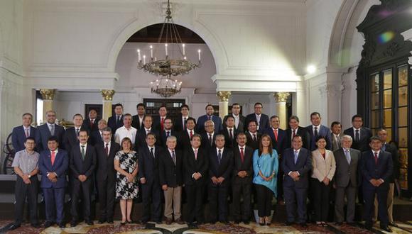 El gremio considera necesario "revalorar la política como instrumento para afianza el sistema democrático y recuperar la confianza de la ciudadanía" (Foto: referencial)