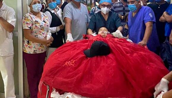 Familiares de la joven le rindieron el último adiós en el quirófano, pues sus órganos iban a ser dispuestos para salvarles la vida a otras personas (Foto: @Tu_IMSS / Twitter)