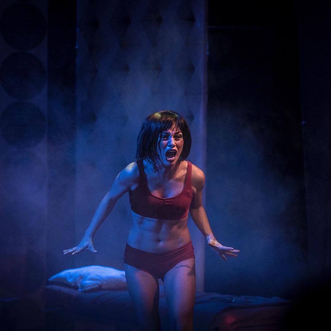 Su actuación en el papel de Yesika en la obra El primer caso de Black&Jack