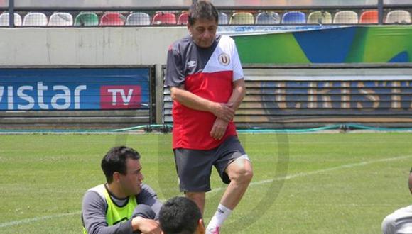 Roberto Chale quiso entrenar hoy a la 'U', pero no lo dejaron