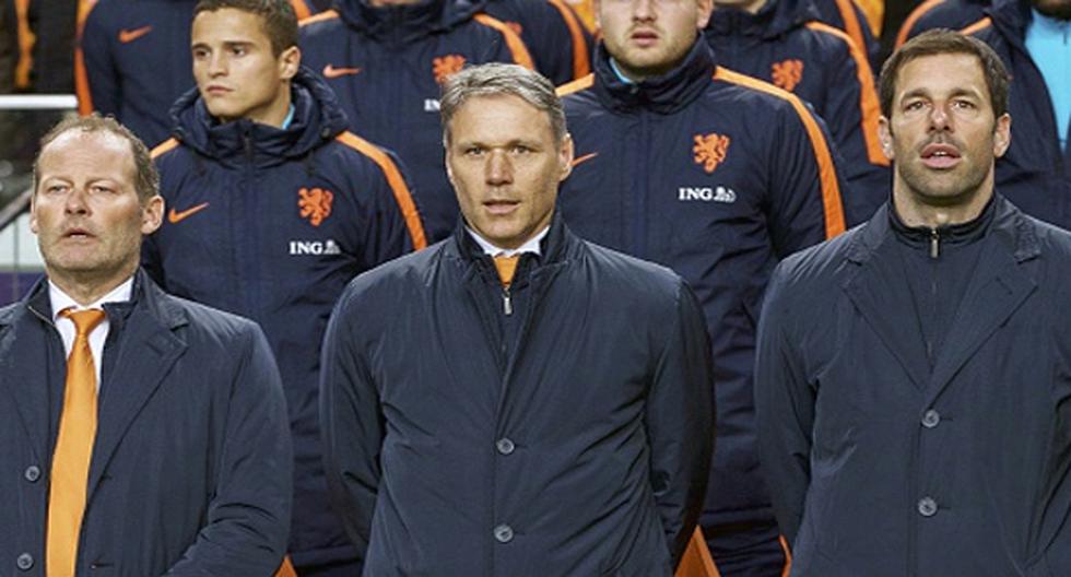 El técnico de Holanda, el exfutbolista Marco van Basten, abandonará sus funciones a finales de año, así lo reveló la FIFA. (Foto: Getty Images)