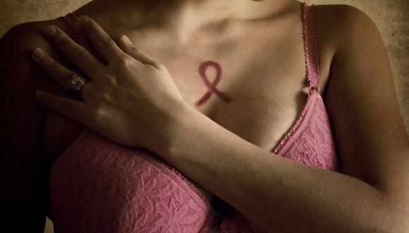 Mujeres invidentes detectan cáncer de mama en Alemania