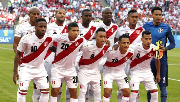 La selección peruana tropezó en su debut mundialista ante Dinamarca, pero recibió muchos elogios de los medios de comunicación del mundo. Incluido Francia, nuestro próximo rival. (Foto: EFE)