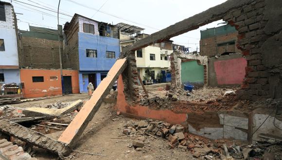 De las 550 viviendas que deben ser reubicadas, 450 ya tienen expedientes en proceso para su traslado (Foto: Rolly Reyna / Archivo El Comercio)