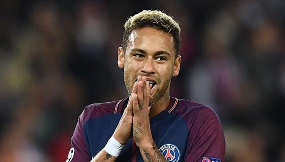 Rivaldo consideró que si Neymar se mantiene en el PSG no ganará nada importante. Además señaló que la escuadra parisina no tiene historia. (Foto: AFP)