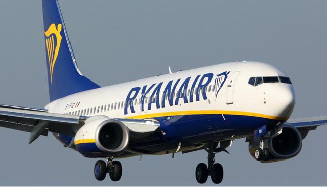 Si vas a viajar dentro de Europa, busca pasajes en las 'low cost' como Ryanair y Vueling, donde podrás encontrar pasajes desde 14 euros. No incluyen maleta en bodega. (Foto: Shutterstock)