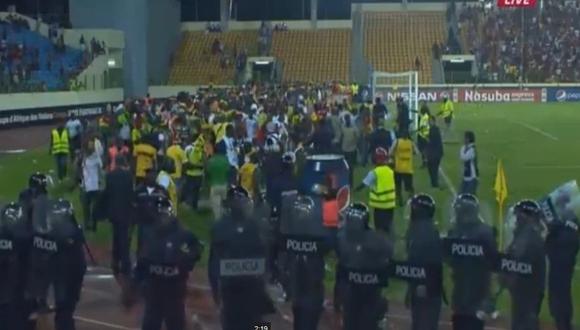 Copa Africana Naciones: hinchas agredidos invaden el campo