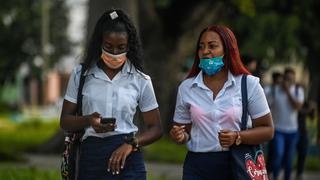 Cuba comienza el retorno gradual de estudiantes a las aulas tras 9 meses de cierre por coronavirus