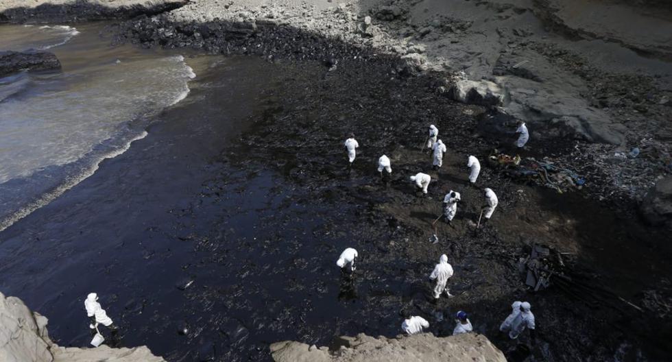 Dos reservas naturales y veinte playas han sido afectadas por el derrame de petróleo en el mar de Ventanilla, el pasado sábado 15 de enero | Foto: El Comercio