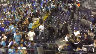 Vergonzoso: hinchas de Cristal y Alianza se pelean en tribuna