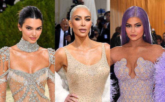 Aunque este 2023 la nueva edición de la MET Gala (inspirada en el legado de Karl Lagerfeld) estuvo llena de rumores de que el clan Kardashian no asistiría, Kim confirmó que una vez más estará presente. Por esa razón, recordamos los últimos looks que las mujeres de la familia Kardashian-Jenner llevaron en la icónica gala.
(Fotos: AFP)
