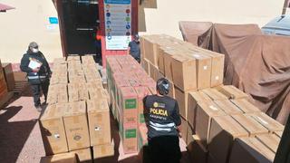 PNP incauta cerca de dos millones de cigarrillos de contrabando en un camión 