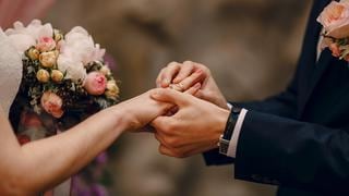 La pandemia de COVID-19 redujo el número de matrimonios en EE.UU.