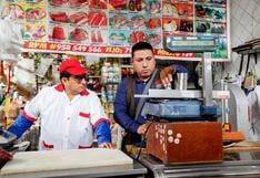 Inspeccionan correcto funcionamiento de balanzas en mercados de San Borja
