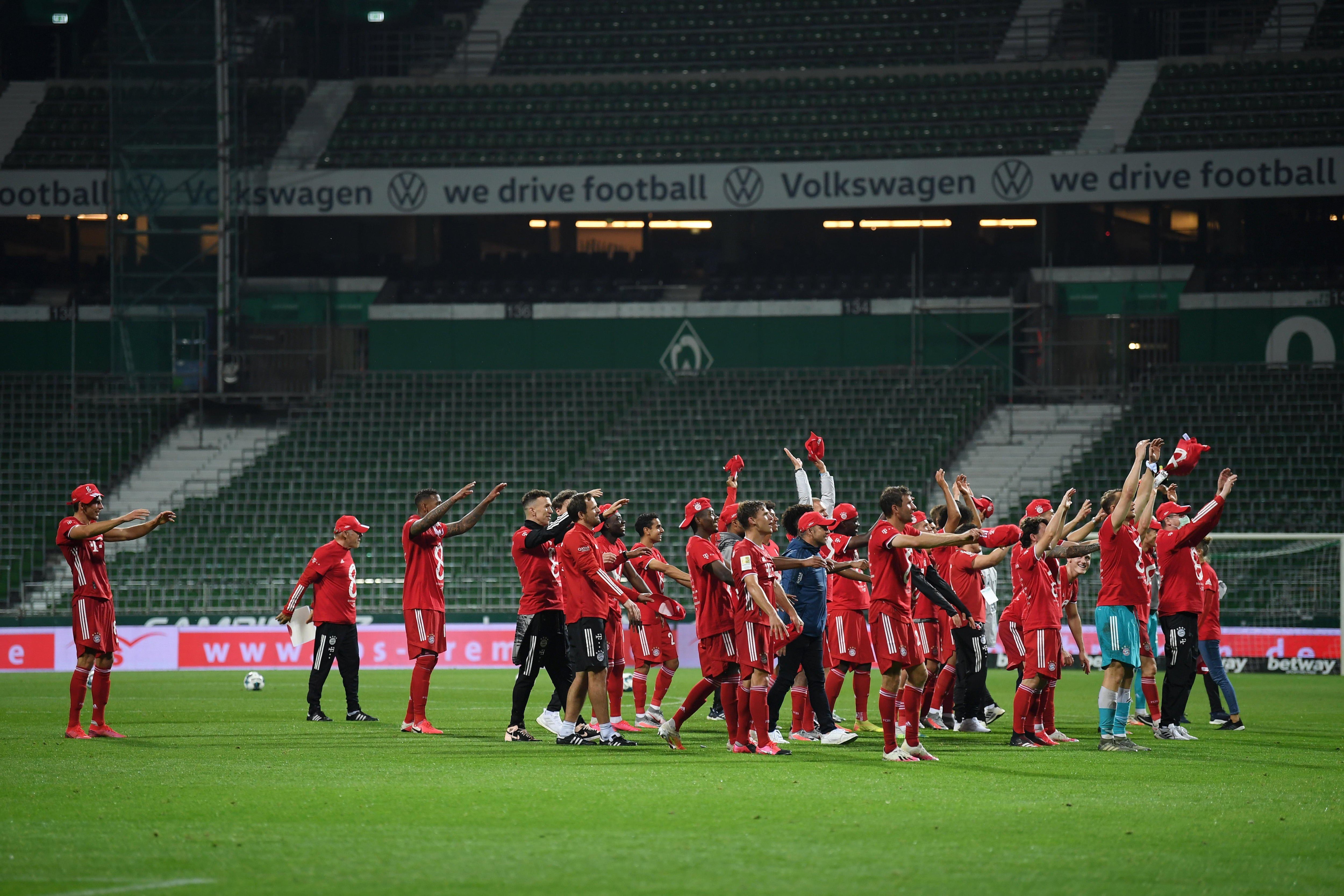 Bayern Múnich venció 1-0 al Werder Bremen y se coronó campeón de la Bundesliga por octava vez consecutiva. (Foto: EFE)
