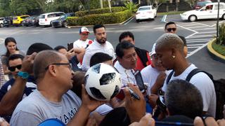 Selección: André Carrillo recibió cariño de hinchas en Miami