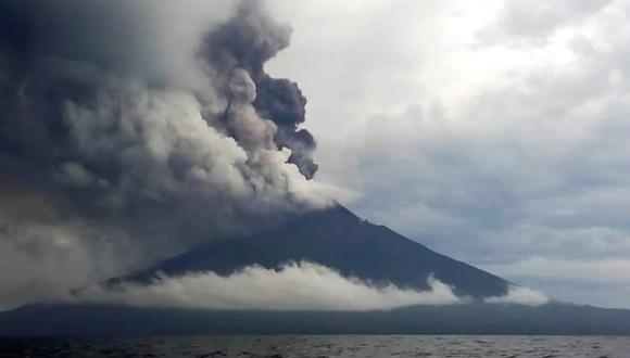 Así erupcionaba el volcán en 2019.