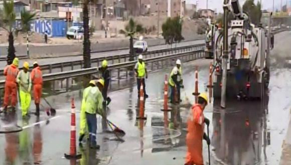 Continúan los trabajos de limpieza tras aniego. (Foto: Captura/Canal N)