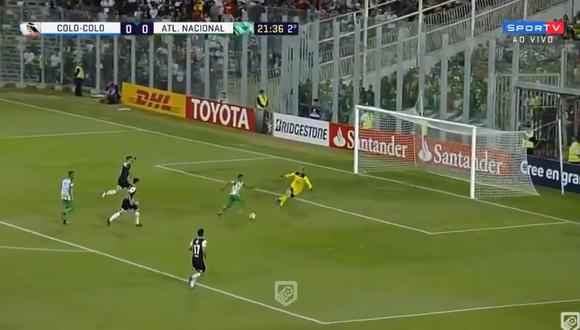 Colo Colo vs. Atlético Nacional: Hernández anotó gol del 1-0 para los colombianos. (Foto: Captura)