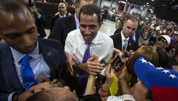 Juan Guaidó pronunció un discurso en el Miami Airport Convention Center. No se descarta un encuentro con el presidente Donald Trump. (Foto: AFP)