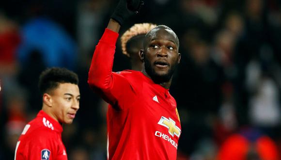 Manchester United avanzó a la cuarta ronda del torneo tras vencer en casa a Derby County sobre el final. Jesse Lingard y Romelu Lukaku anotaron. (Foto: Reuters)